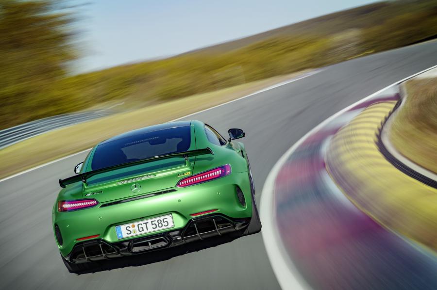  Mercedes-AMG GT R 2016 года  (фото 34 из 92)